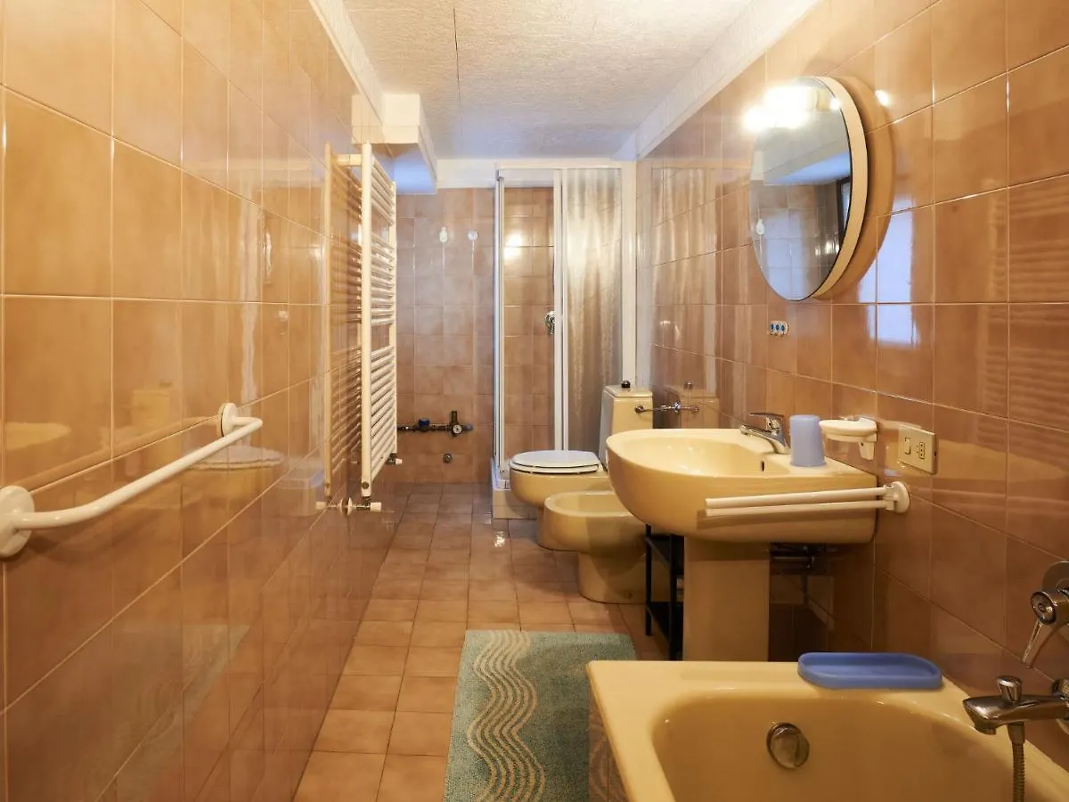 Apartment Marta - Gla160 By Interhome Gera Lario